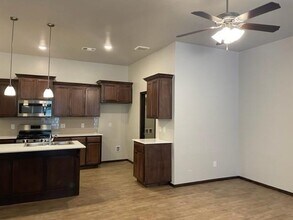 629 Marlin Ct in Chickasha, OK - Building Photo - Building Photo