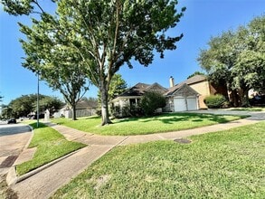 20303 Misty Cove Dr in Katy, TX - Building Photo - Building Photo
