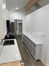 521 Pleasant St in Roseville, CA - Building Photo - Building Photo
