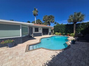 3204 Barton Rd in Pompano Beach, FL - Building Photo - Building Photo