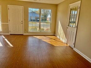 369 Rockcreek Dr in Rome, GA - Building Photo - Building Photo