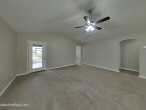 1940 Hunters Trace Cir in Middleburg, FL - Building Photo - Building Photo