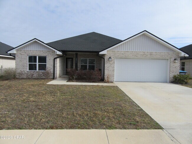 3836 Redbud Wy in Panama City, FL - Building Photo - Building Photo