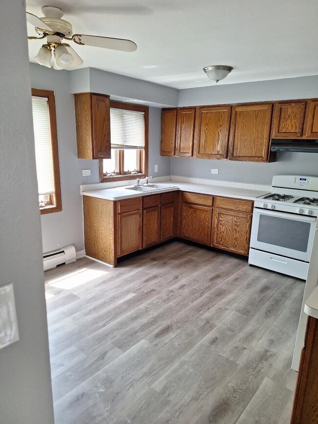 14047 S Tracy Ave, Unit 1B, Unit 1B