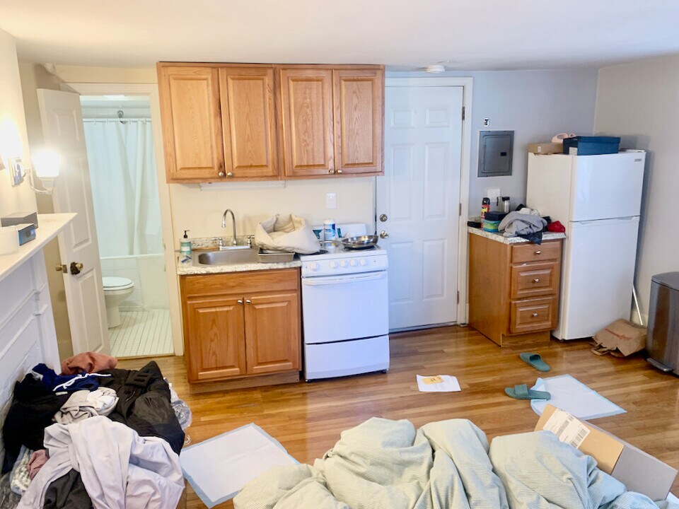 58 Anderson St, Unit 2 Photo