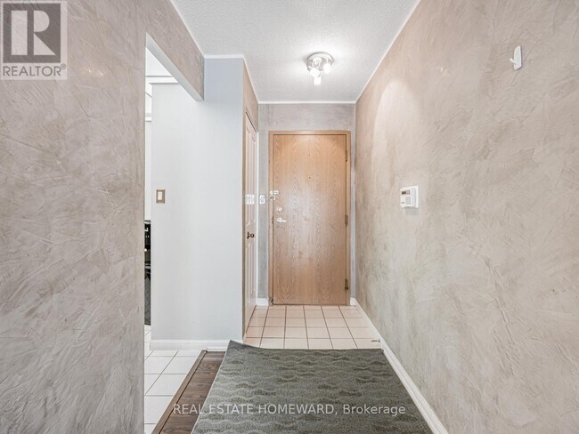 88 Corporate Dr in Toronto, ON - Building Photo - Building Photo