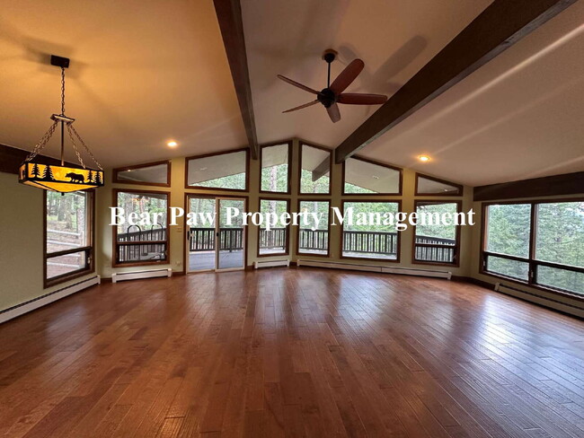 property at 33550 Woodland Dr