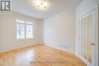 69 Omega St in Markham, ON - Building Photo - Building Photo