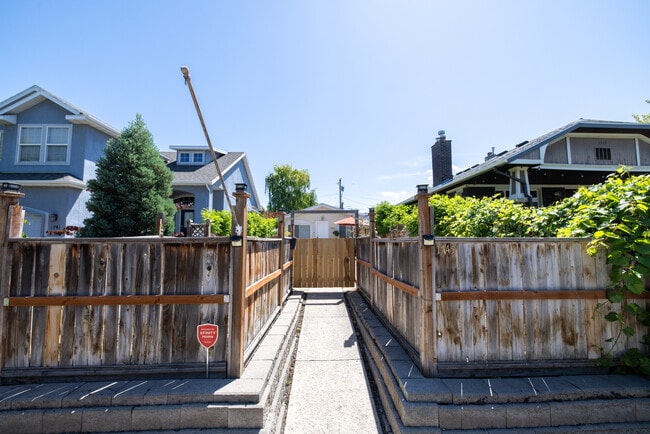 1745 Lake St in Salt Lake City, UT - Building Photo - Building Photo