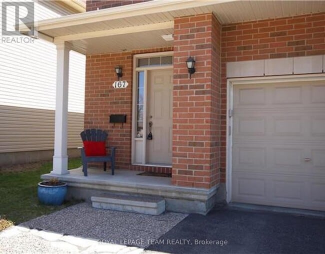 167 Hornchurch Ln in Ottawa, ON - Building Photo - Building Photo