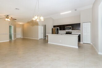 4522 SW Savona Blvd in Port St. Lucie, FL - Building Photo - Building Photo