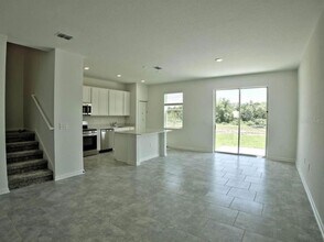 2644 Skyline Lp in Kissimmee, FL - Building Photo - Building Photo