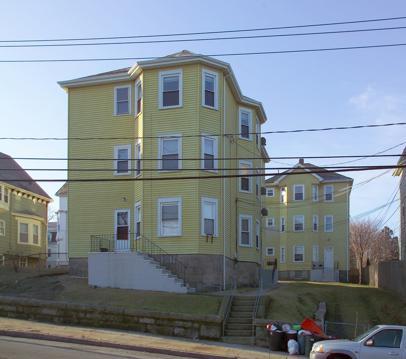 255-265 Middle St in Fall River, MA - Foto de edificio