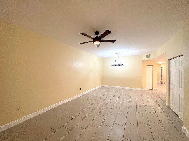 1840 Sandhill Crane Dr in Fort Pierce, FL - Building Photo - Building Photo