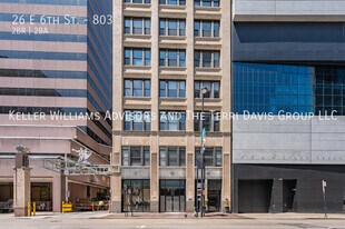 26 E 6th St in Cincinnati, OH - Building Photo