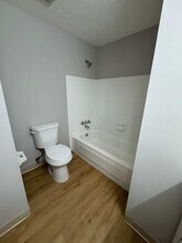 2801 Conrad Dr in Columbus, OH - Building Photo - Building Photo