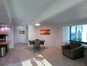 66 Queen St, Unit 1901 in Honolulu, HI - Building Photo - Building Photo