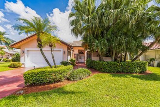 19365 Cherry Hills Terrace in Boca Raton, FL - Building Photo - Building Photo