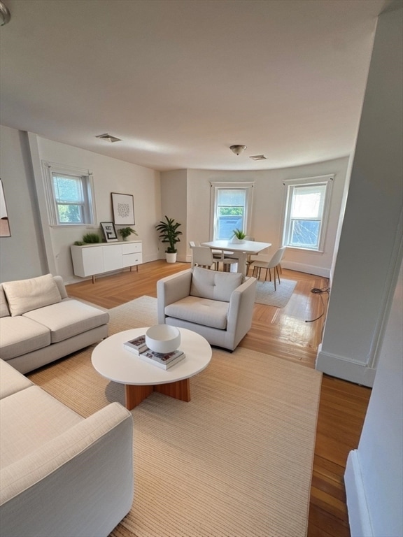 property at 14 Lyndhurst St