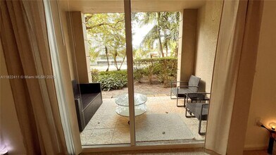 17150 N Bay Rd in Sunny Isles Beach, FL - Building Photo - Building Photo
