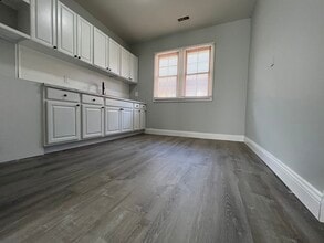 4114 Pingree St, Unit LL in Detroit, MI - Foto de edificio - Building Photo