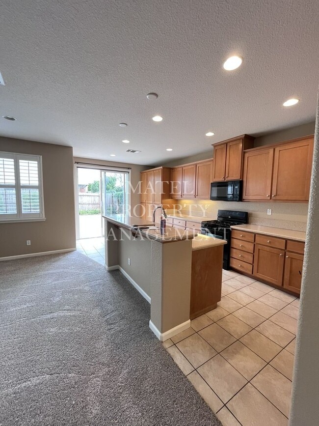 2900 Temescal Dr in Modesto, CA - Building Photo - Building Photo