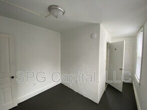 648 W College Ave in York, PA - Building Photo - Building Photo