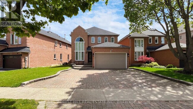 property at 43 Oakhurst Dr
