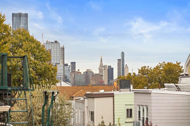 201 Shippen St in Weehawken, NJ - Building Photo - Building Photo