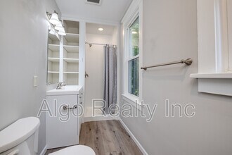2123 N Sheridan Ave in Minneapolis, MN - Building Photo - Building Photo