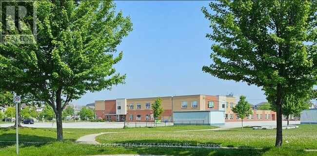 91 Northvale Rd in Markham, ON - Building Photo - Building Photo