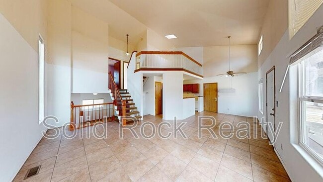 935 Greenbrier Dr in Colorado Springs, CO - Building Photo - Building Photo