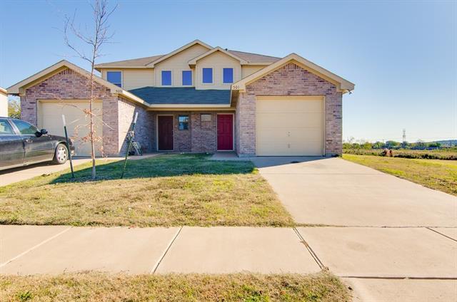 501 Mast Ct in Crowley, TX - Building Photo