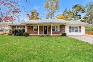 3805 Nebo Rd in Hiram, GA - Building Photo