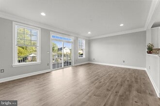 10541 Hinton Wy in Manassas, VA - Building Photo - Building Photo