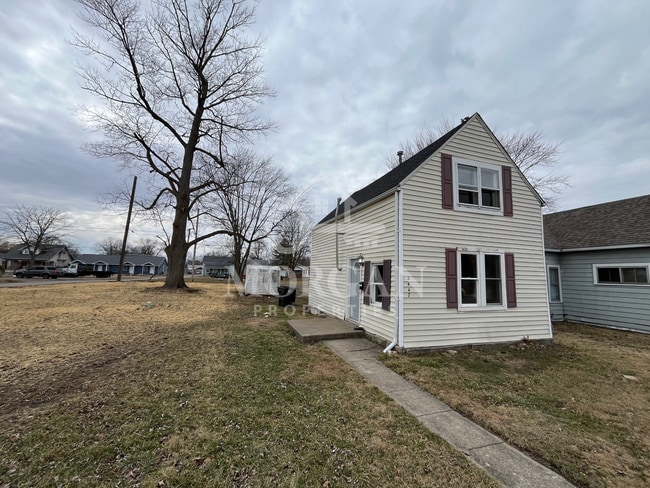 property at 2447 Jackson St