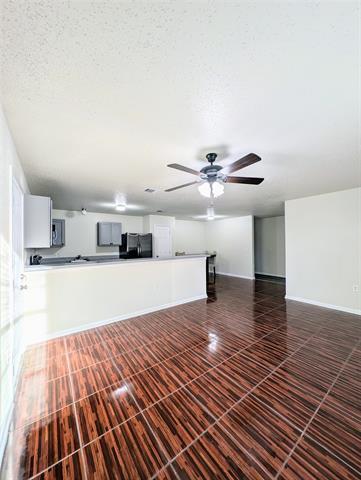 240 Crowfoot Dr in Fort Worth, TX - Building Photo - Building Photo