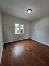 645 E Central Ave in Santa Ana, CA - Building Photo - Building Photo