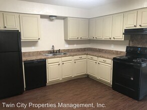 416 University Oaks Blvd in College Station, TX - Building Photo - Building Photo