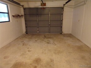 100 E Knightsbridge Pl in Lecanto, FL - Building Photo - Building Photo