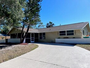 424 Vannell St in Port Charlotte, FL - Building Photo - Building Photo