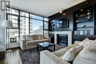 1790-1790 Bayshore Dr. in Vancouver, BC - Building Photo - Building Photo
