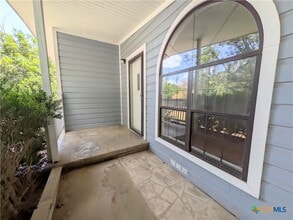 14 Steele St in Lampasas, TX - Building Photo - Building Photo