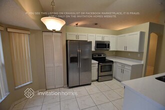 12610 SW 18th St in Miramar, FL - Building Photo - Building Photo