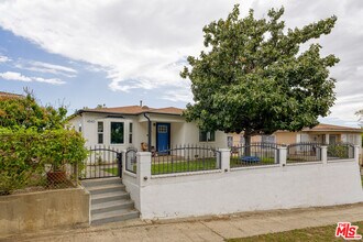 4540 Catalpa St in Los Angeles, CA - Building Photo - Building Photo