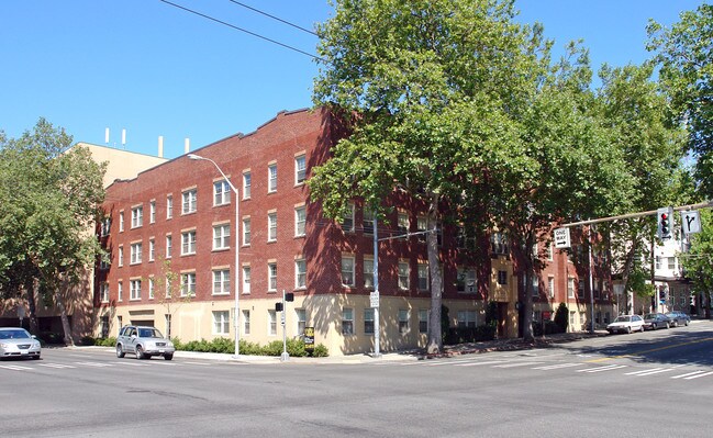 Auditorium Apartments in Seattle, WA - Foto de edificio - Building Photo