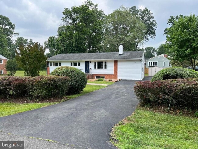 4200 Downing St in Annandale, VA - Building Photo - Building Photo