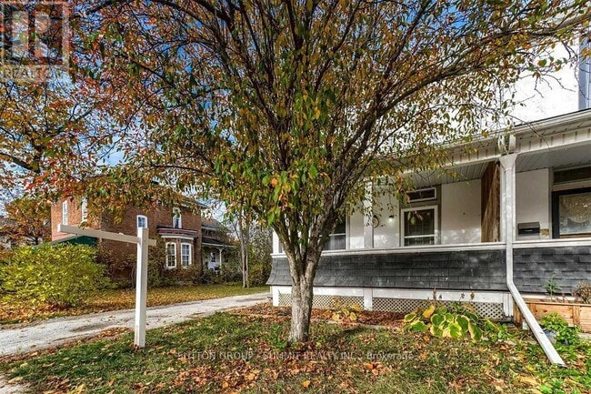 property at 142 Waterloo St