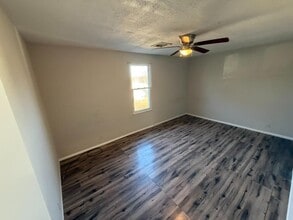 4617 Longbranch in Nashville, TN - Building Photo - Building Photo