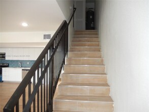 16955 SW 100th Ave in Miami, FL - Building Photo - Building Photo